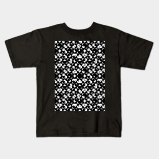 Circle Pattern (Black and White) Kids T-Shirt